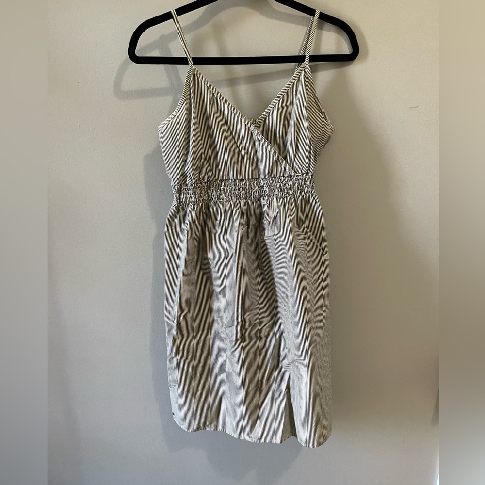 Converse‎ Dress blue and white railroad stripes size small